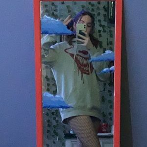 Meet your Posher, Julia